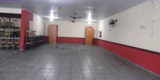 Ponto Comercial e 2 banheiros para Alugar, 220 m² por R$ 3.600/Mês