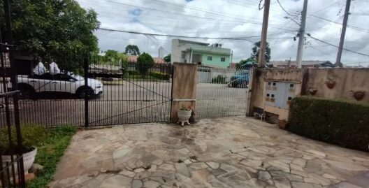 Apartamento com 3 Quartos e 2 banheiros para Alugar, 110 m² por R$ 3.400/Mês